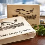 Liegeplatz 13 By Premiere Classe Κίελο