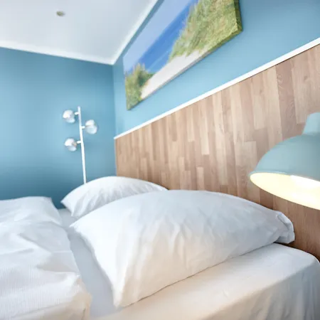 Liegeplatz 13 By Premiere Classe