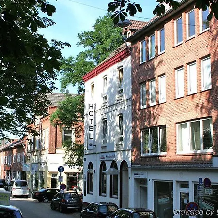 Liegeplatz 13 By Premiere Classe Hotel *