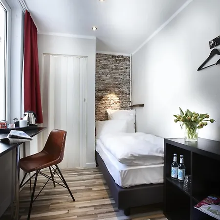 Liegeplatz 13 By Premiere Classe *