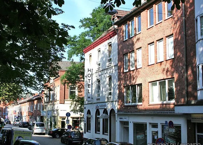 Liegeplatz 13 By Premiere Classe Hotel *