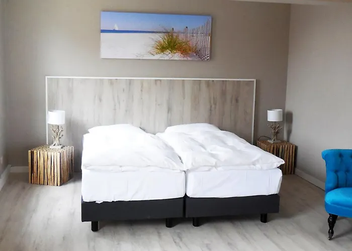 Liegeplatz 13 By Premiere Classe Hotel *